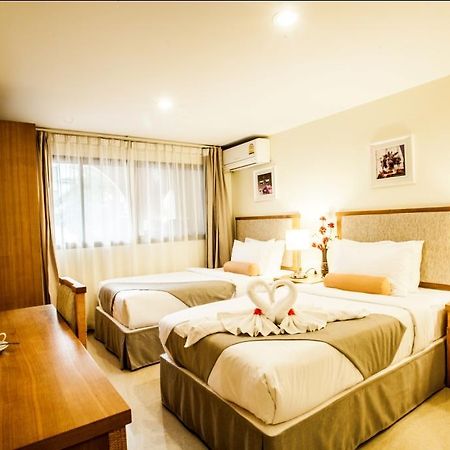 Babylon Palace Hotel Pattaya Exterior photo